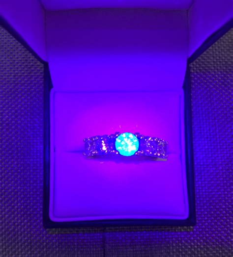 fluorescence diamond ring